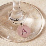 Rosa-Glitzer und Sparklogramm Glasmarker<br><div class="desc">Rosa Rose Gold und Burgund Imitate Glitzer und sparkle elegante Monogram Wein Charm. Diese Wine Charms können auf Ihren Vor- und Erstnamen angepasst werden. Die Rose Gold Glitzer Wine Charms ist ein großartiges Brautparty,  Geburtstagsparty oder Junggeselinnen-Abschied Geschenk für die besondere Person,  die Lieben rosa.</div>