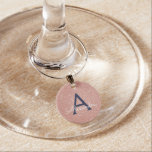 Rosa-Glitzer und Sparklogramm Glasmarker<br><div class="desc">Rosa Rose Gold und Navy Blue Imitat Glitzer und sparkle elegante Monogram Wein Charm. Diese Wine Charms können auf Ihren Vor- und Erstnamen angepasst werden. Die Rose Gold Glitzer Wine Charms ist ein großartiges Brautparty,  Geburtstagsparty oder Junggeselinnen-Abschied Geschenk für die besondere Person,  die Lieben rosa.</div>