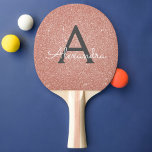 Rosa-Glitzer und Sparklogramm Tischtennis Schläger<br><div class="desc">Rosa Rose Gold Imitate Glitzer und sparkle Elegant Monogram Ping Pong Paddle. Dieses Ping Pong Paddle kann auf Ihren Vor- und Erstnamen angepasst werden und macht ein ausgezeichnetes Sweet 16 Birthday oder Weihnachtsgeschenk. Das Tischtennispaddel eignet sich hervorragend für eine Geburtstagsfeier,  ein Brautparty oder eine Hochzeit als Sport- und Unterhaltungsprogramm.</div>