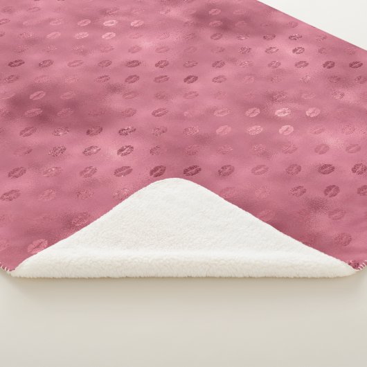 Rosa Glitzy Lippen Sherpadecke (3/4)