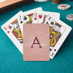 Rosa-Gold-Burgund-Glitzer-Sparkon-Monogramm Spielkarten<br><div class="desc">Blush Pink - Rose Gold und Burgund Imitate Glitzer und sparkle elegante Monogram Playing Cards. Diese Spielkarten können so angepasst werden,  dass sie Ihren Anfangs- und Vornamen enthalten und ein großartiges Gastgeschenk für einen Junggeselinnen-Abschied machen.</div>