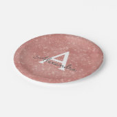 Rosa Gold Girly Sparkle Monogram Birthday Pappteller (Schrägansicht)