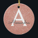 Rosa-Gold-Glitzer und Sparklogramm Keramikornament<br><div class="desc">Rosa Rose Gold Imitate Glitzer und sparkle Elegant Monogram Weihnachtsschmuck. Dieses Ornament kann so angepasst werden, dass es Ihren Anfangs- und Vornamen enthält.</div>