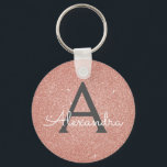 Rosa-Gold-Glitzer und Sparklogramm Schlüsselanhänger<br><div class="desc">Rosa Rose Gold Imitate Glitzer und sparkle Eleganter Schlüsselanhänger. Diese Schlüsselanhänger können auf Ihren Vor- und Vornamen angepasst werden und sind ein perfektes Brautparty-,  Junggeselinnen-Abschied- oder Geburtstagsgeschenk.</div>
