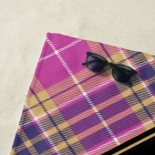 Rosa, Gold und Blauer Tartan Strandtuch (Beispiel)