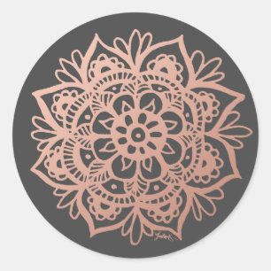 Rosa Goldene Mandala-Blume auf Grau Runder Aufkleber