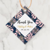 Rosa, goldfarbene tropische Blätter Seefahrt Hochz Geschenkanhänger (Vorderseite)