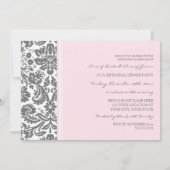 Rosa Grau Damask Probe Abendessen Party Einladung (Rückseite)