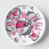 Rosa-graue Einrichtung der Basketball-Stars Uhr (Vorderseite)