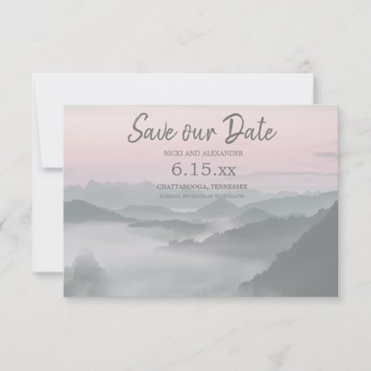 Rosa Graue Foggy Mountains Rettete unser Datum Hoc Save The Date (Vorderseite)