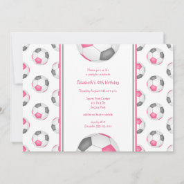 Rosa graue Fußballbälle Muster Geburtstagsparty Einladung