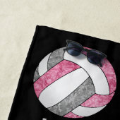 Rosa-Graumädchen Liebe Volleyball personalisiert Strandtuch (Beispiel)