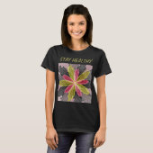 Rosa grüne Anthrazit Fantasy Blume Fraktal Text T-Shirt (Vorne ganz)