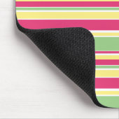 Rosa, grüne und gelbe Streifen Mousepad (Ecke)