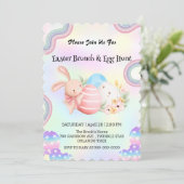 Rosa Hasenjagd Ei Dino Happy Ostertag Party Einladung (Stehend Vorderseite)