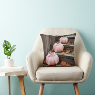 Rosa Herbstkürbisse und Herbstlaub Kissen
