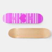 Rosa Herz auf Streifen-Skateboard Skateboard (Horizontal)