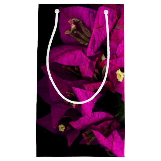 "Rosa Herz in Schwarz" Kleine Geschenktüte (Vorderseite)