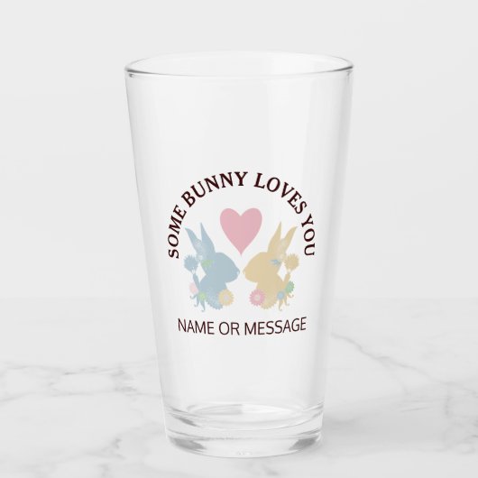 Rosa Herz und farbenfrohe Pastellbäder Bunny Glas (Vorderseite)