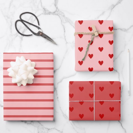 Rosa Herzchen Valentinstag Geschenkpapier Set (Vorderseite)
