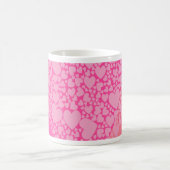 Rosa Herzen für das Valentinische Kaffeetasse (Mittel)