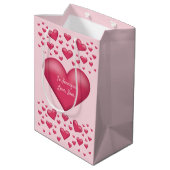 rosa Herzen mit benutzerdefiniertem Text Mittlere Geschenktüte (Rückseite Schrägansicht)