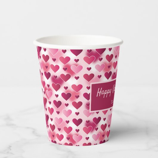 Rosa Herzen und individueller Text - Thema des Val Pappbecher (Vorderseite)