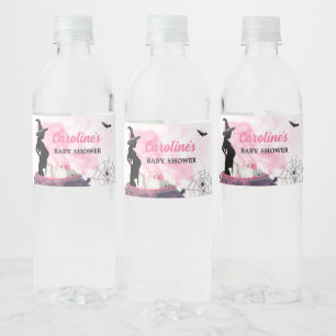 Rosa Hexe ein Baby wird Babydusche brauen Wasserflaschenetikett