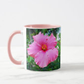 Rosa Hibiskus Blume auf Baum, Tasse (Links)