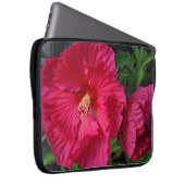 Rosa Hibiskus Blume Laptopschutzhülle (Vorne Rechts)