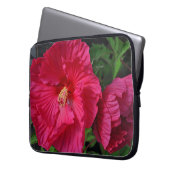 Rosa Hibiskus Blume Laptopschutzhülle (Vorderseite Links)