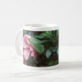 rosa Hibiskus Kaffeetasse (Vorderseite Links)