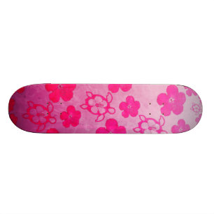 Rosa Hibiskus und Honu Schildkröten Skateboard
