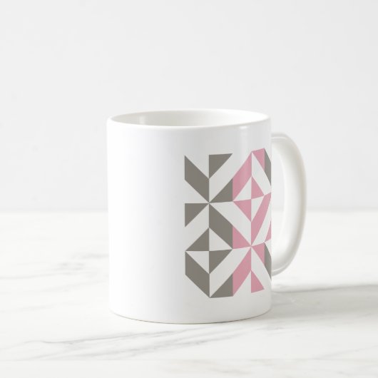 Rosa Himbeere und Silver Geometric ZigZag Kaffeetasse (VorderseiteRechts)