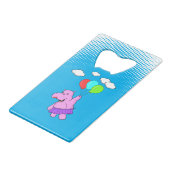 Rosa Hippo mit Balloons Geldbeutel Flaschenöffner (Rückseite Schrägansicht)