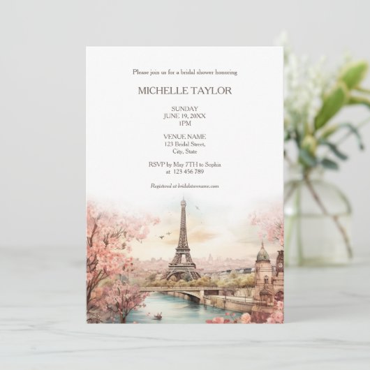 Rosa Hochzeit in Urlaubsort Paris Eiffelturm Einladung (Stehend Vorderseite)