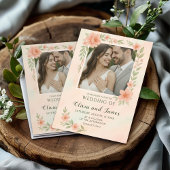 Rosa Hochzeit mit Blumenrahmen und Foto Einladung