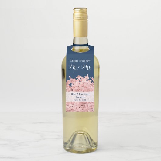 Rosa Hydrangea auf Marine-Blau-personalisierter Flaschenanhänger (Auf Flasche)