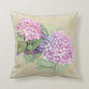 Rosa Hydrangea u. Vintages mit Blumenkissen der Kissen
