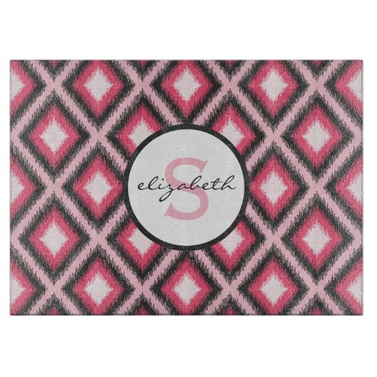 Rosa Ikat Monogramm Schneidebrett (Vorderseite)