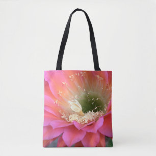 Rosa Kakteen-Blume in der Wüste Tasche