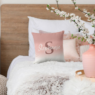 Rosa Kalligrafie-Monogramm-Wurfkissen Kissen