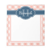 Rosa Kariertes Muster Blaues Monogramm Notizblock (Vorderseite)
