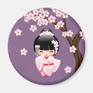 Rosa Kimono Kawaii Kokeshi-Puppe auf lila Rund Magnet