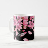 Rosa Kirschblüten auf schwarz Kaffeetasse (Vorderseite Links)