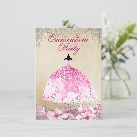 Rosa Kleid Gold Silver Glitzer Quinceanera Einlade Einladung (Stehend Vorderseite)