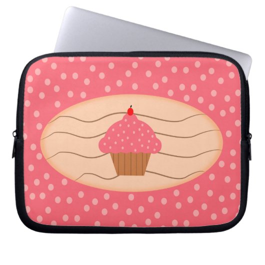 Rosa kleiner Kuchen mit Tupfen Laptopschutzhülle (Vorderseite)