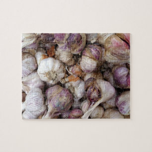 Rosa Knoblauch mit ganzen Knoblauchzwiebeln Puzzle