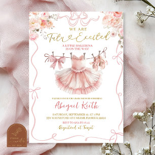Rosa kokette Mädchen-Ballett-Tutu aufgeregte Babyp Einladung