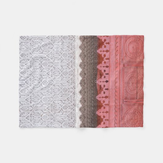 Rosa korallenrotes Haus Fleecedecke (Vorderseite (Horizontal))